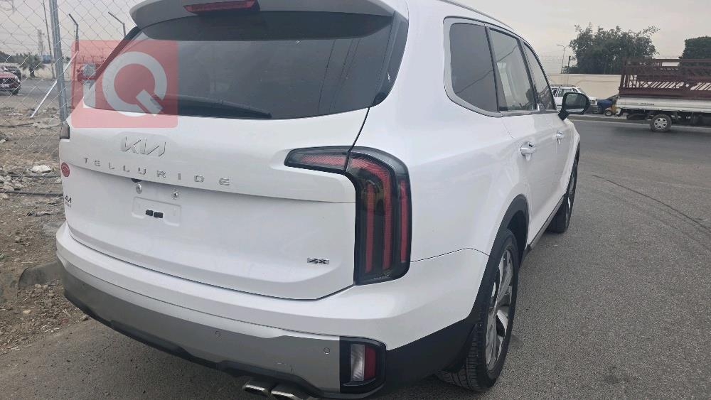 كيا تيلوريد